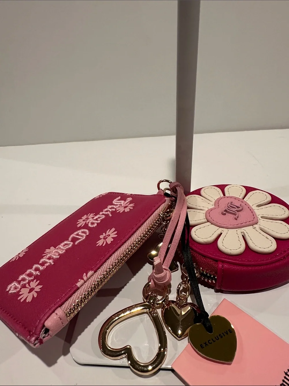 NWT Juicy Couture Exclusive Daisy for Juicy Mini Bundle in Rasberry & Pink.